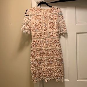 Beautiful short lace dress!